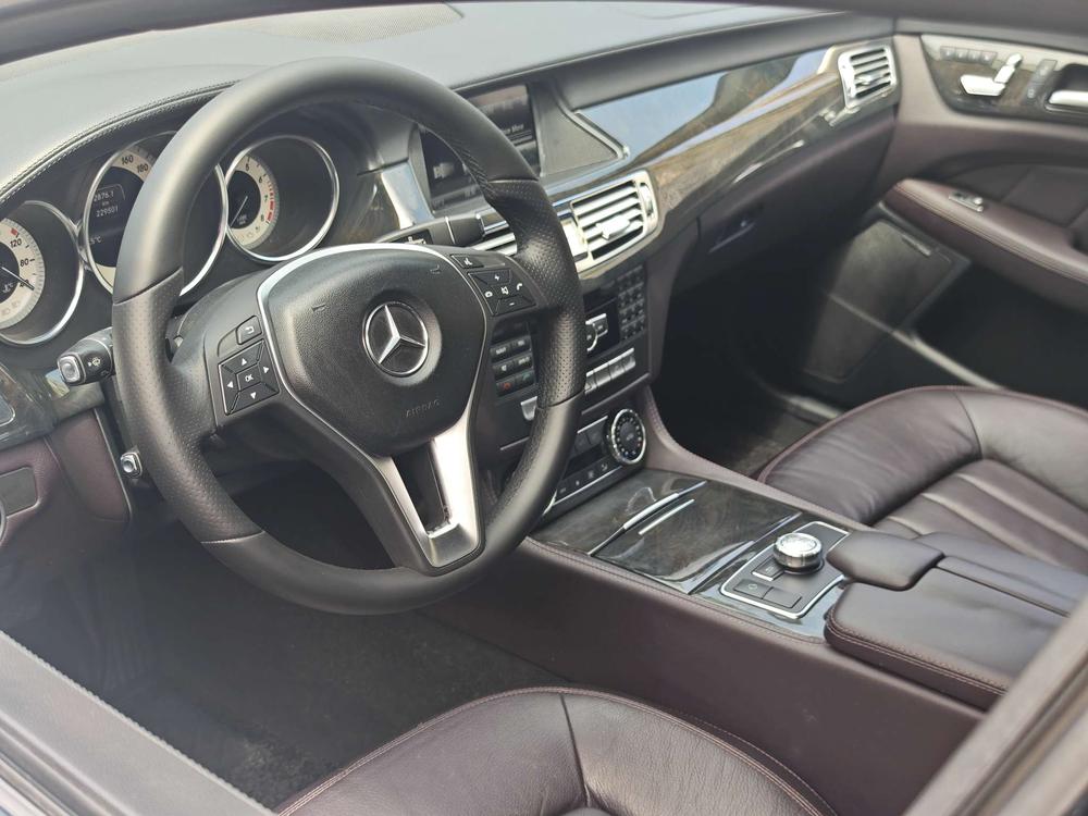 Mercedes-Benz CLS 2012 CLS 300 CGI – фото 26