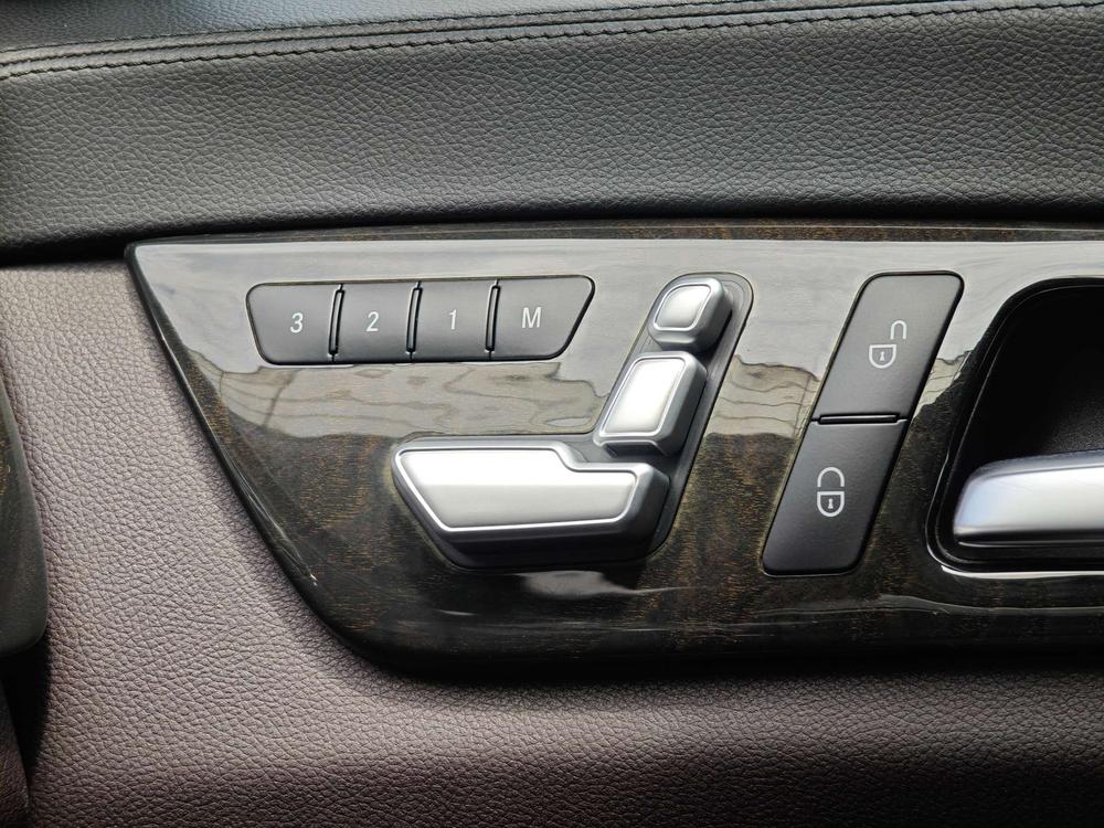 Mercedes-Benz CLS 2012 CLS 300 CGI – фото 32
