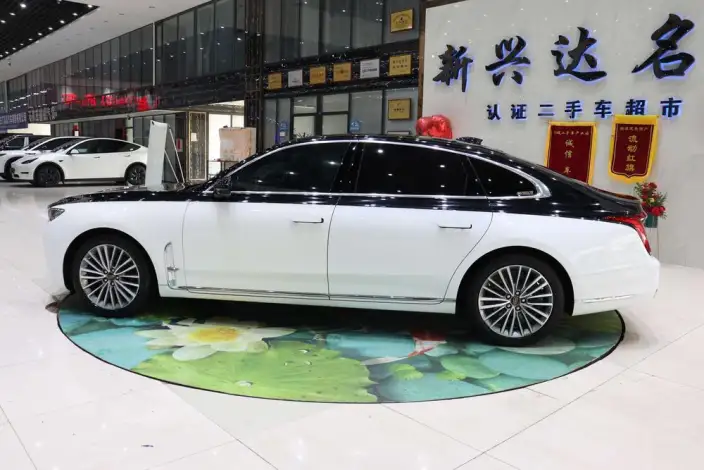 HONGQI H9 2020 Model 2.0T Smart Flag Enjoy Edition – фото 3