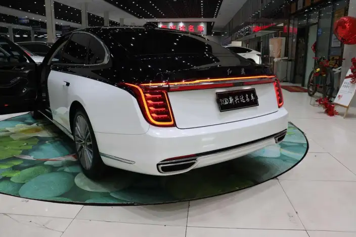 HONGQI H9 2020 Model 2.0T Smart Flag Enjoy Edition – фото 7