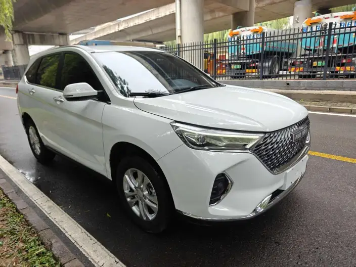 Haval M6 2023 Model PLUS 1.5T Manual Elite Smart Connect Model – фото 3