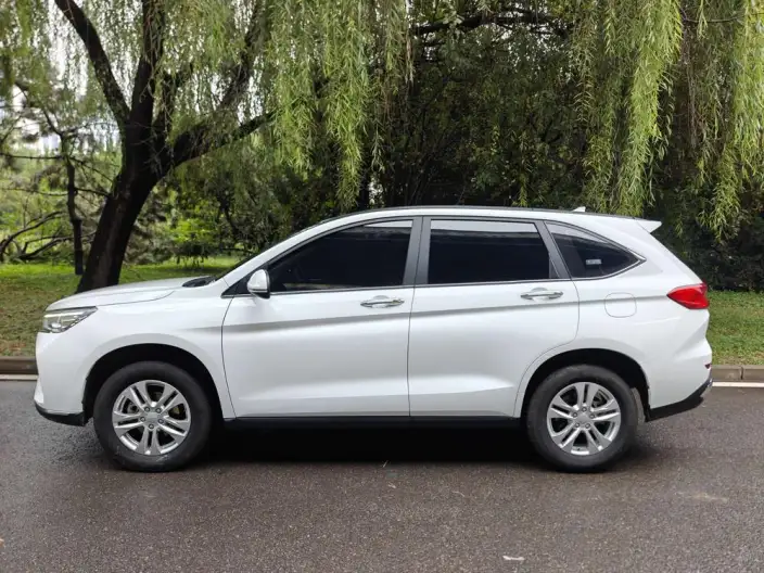 Haval M6 2023 Model PLUS 1.5T Manual Elite Smart Connect Model – фото 4