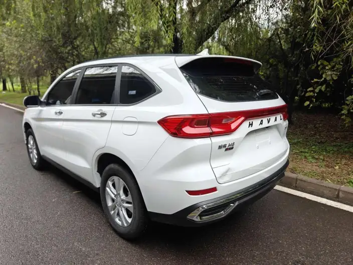 Haval M6 2023 Model PLUS 1.5T Manual Elite Smart Connect Model – фото 5