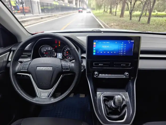 Haval M6 2023 Model PLUS 1.5T Manual Elite Smart Connect Model – фото 8