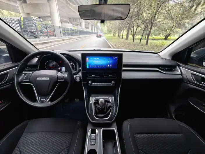 Haval M6 2023 Model PLUS 1.5T Manual Elite Smart Connect Model – фото 10