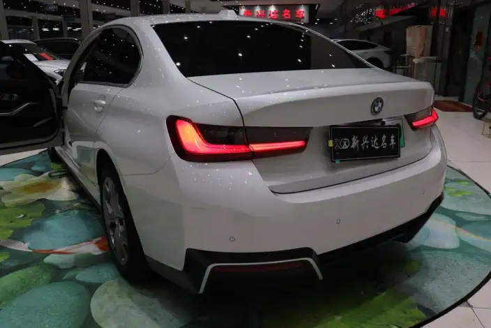 BMW i3 2023 Model eDrive35L – фото 9