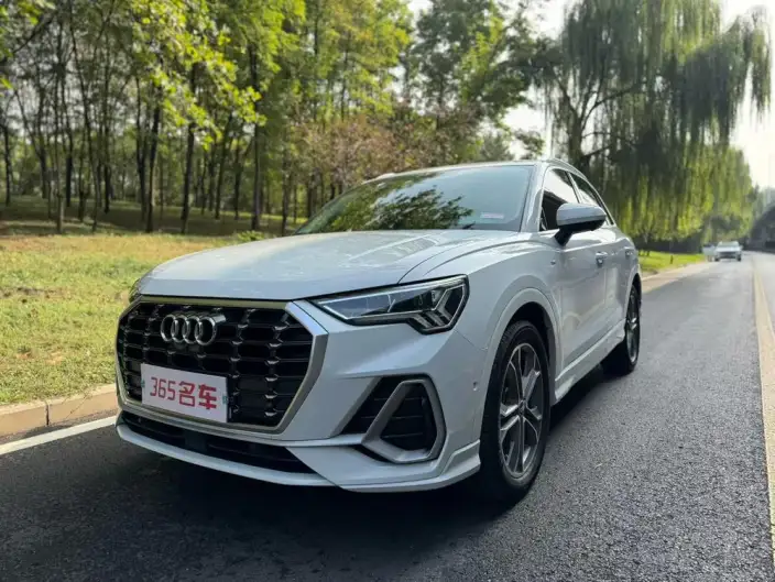 AUDI Q3 2022 Model 40 TFSI Fashion Dynamic Model – фото 1