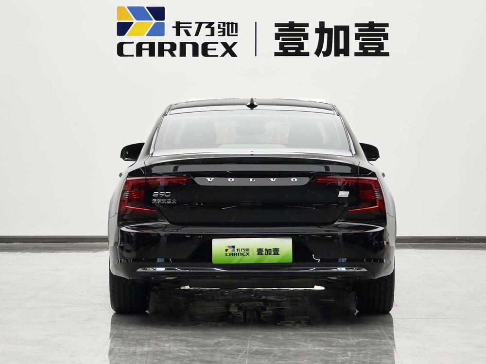 Volvo S90 PHEV 2022 Modified T8 E-Drive Hybrid Smart Luxury Edition – фото 3