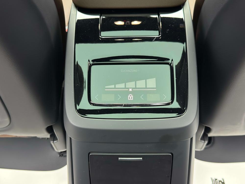 Volvo S90 PHEV 2022 Modified T8 E-Drive Hybrid Smart Luxury Edition – фото 10