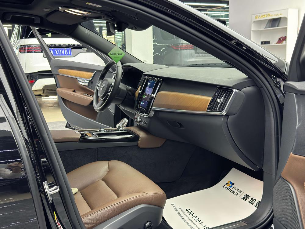 Volvo S90 PHEV 2022 Modified T8 E-Drive Hybrid Smart Luxury Edition – фото 15