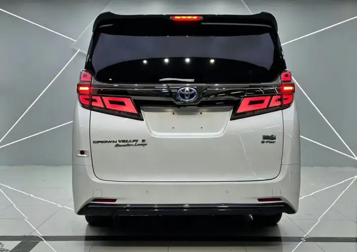 Vellfire 2021 Model Toyota Crown Hybrid 2.5L HV Premium Edition – фото 5