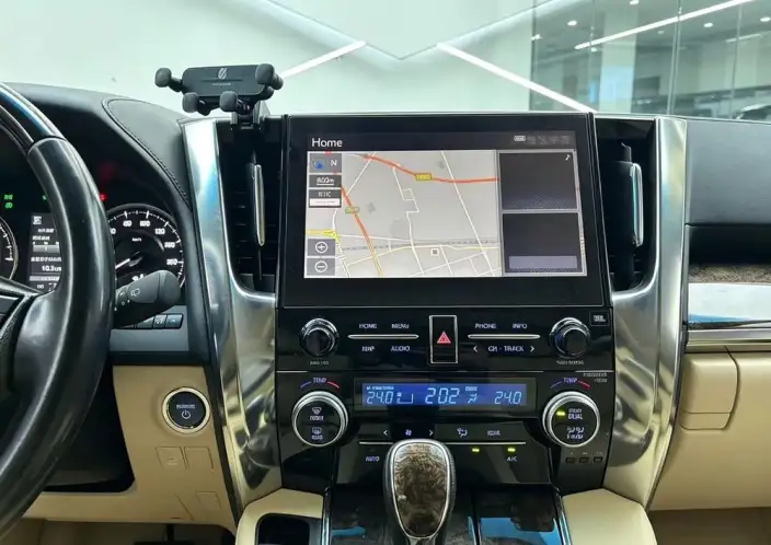 Vellfire 2021 Model Toyota Crown Hybrid 2.5L HV Premium Edition – фото 7