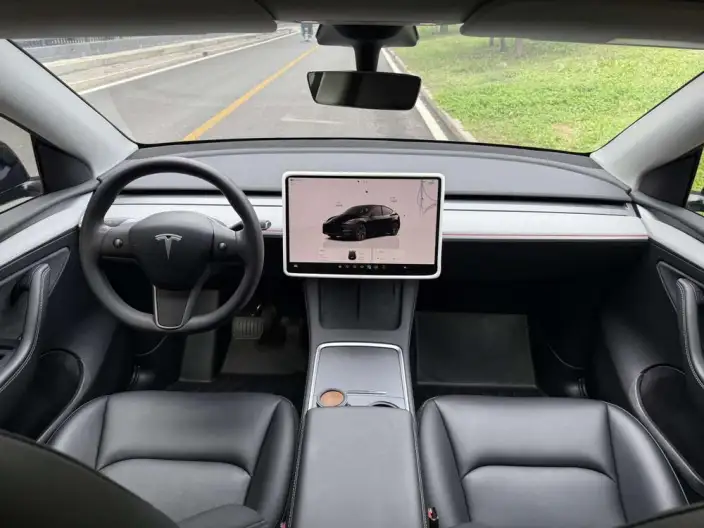 Model Y 2023 Model Rear-wheel drive version – фото 9