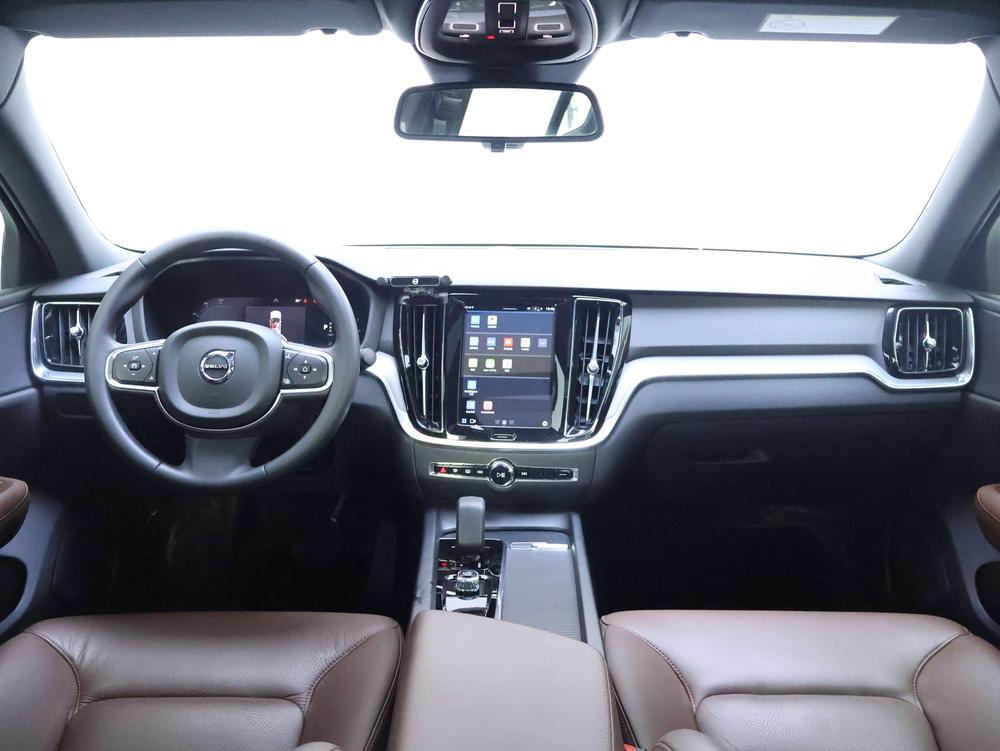 Volvo S60 2023 B4 B4 Smart Luxury – фото 13