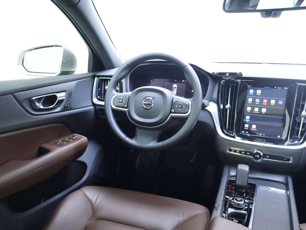 Volvo S60 2023 B4 B4 Smart Luxury – фото 15