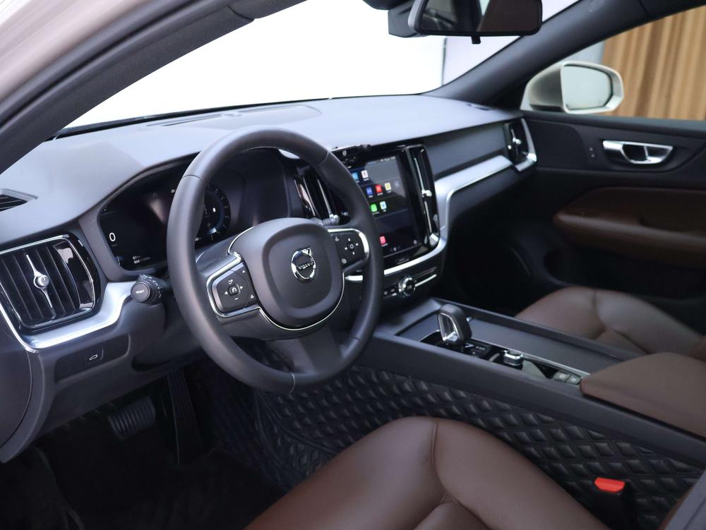 Volvo S60 2023 B4 B4 Smart Luxury – фото 18