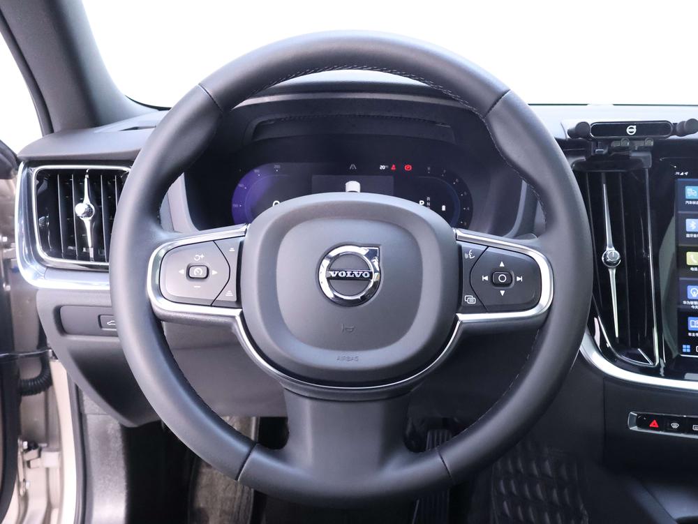 Volvo S60 2023 B4 B4 Smart Luxury – фото 19