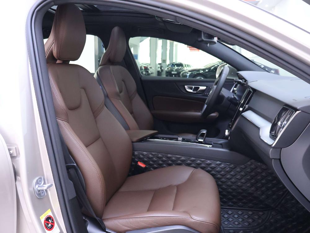 Volvo S60 2023 B4 B4 Smart Luxury – фото 20