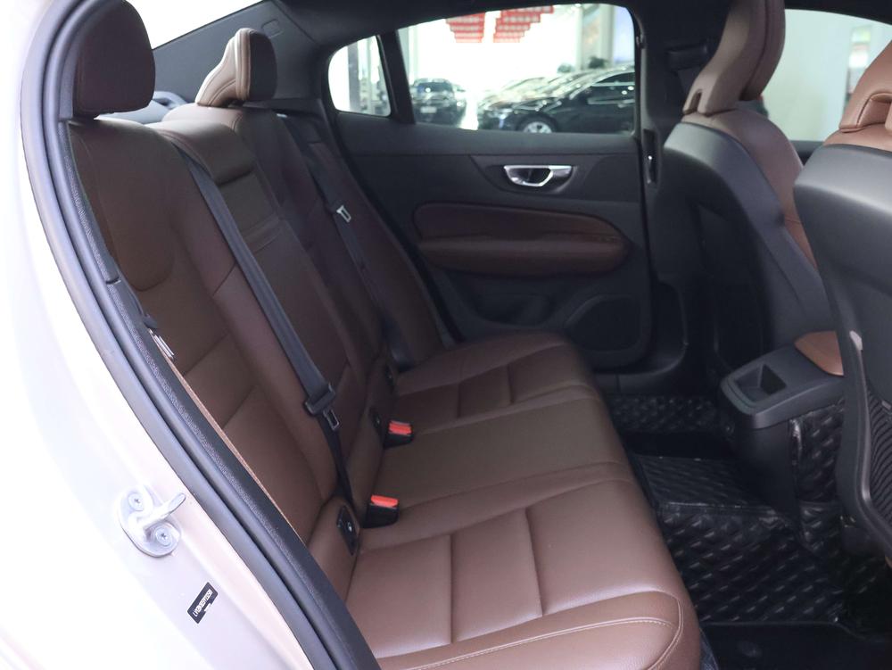Volvo S60 2023 B4 B4 Smart Luxury – фото 21