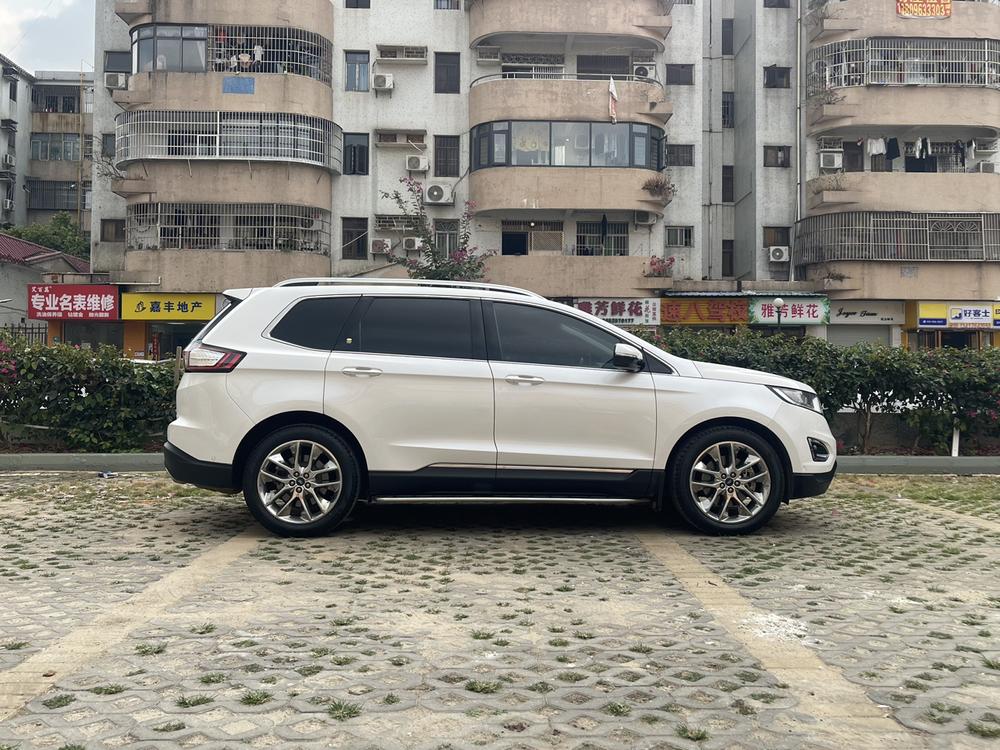 Ford Edge 2016 EcoBoost 245 AWD Premium Elite 7-seat – фото 8