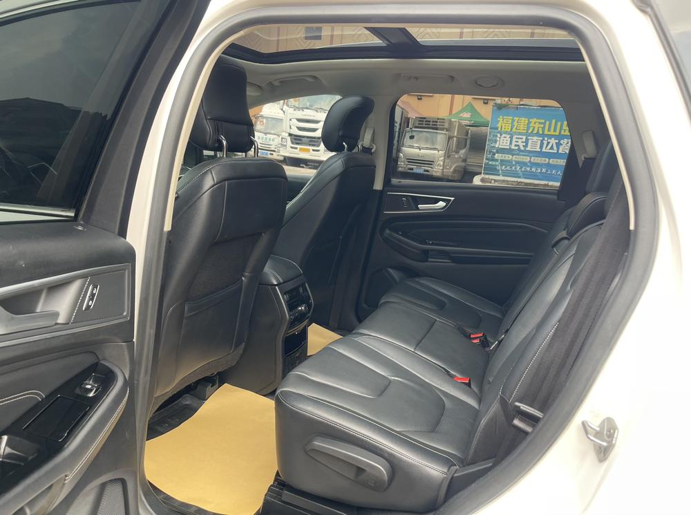 Ford Edge 2016 EcoBoost 245 AWD Premium Elite 7-seat – фото 18