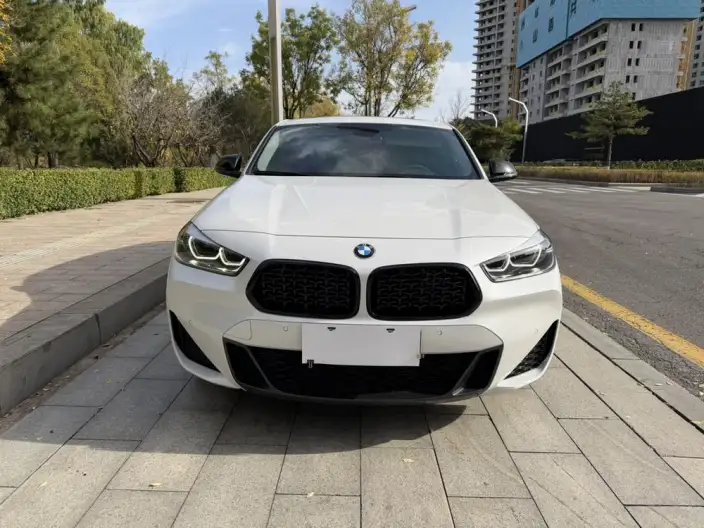 BMW X2 2023 Model sDrive25i M Off-road Set – фото 2