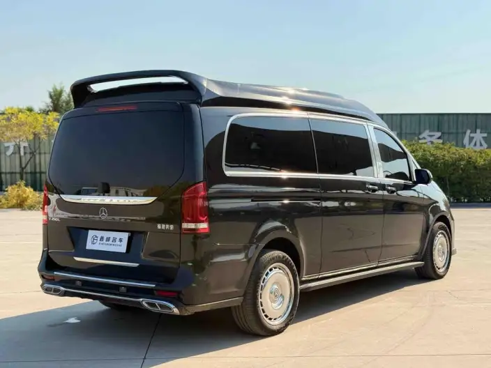 Mercedes-Benz V-Class 2022 Model V 260 L Long wheelbase Premium Edition – фото 6