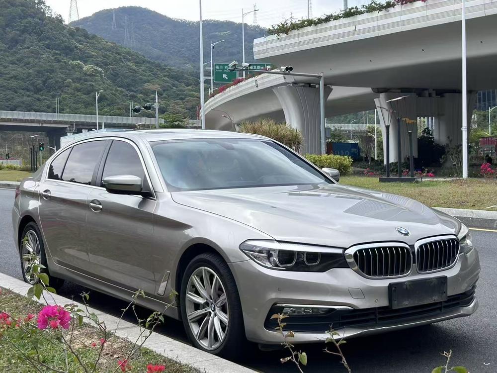 BMW 5 Series 2018 528Li Launch Special Edition – фото 3