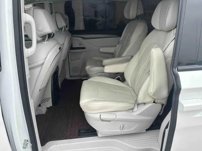 Buick GL8 2023 Model ES Luzun 2.0T Exclusive Model – фото 10
