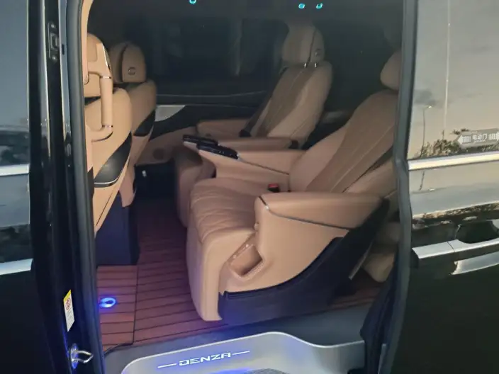 DENZA D9 DM 2025 Model Smart Driving Edition 1020 4WD Noble Model – фото 8