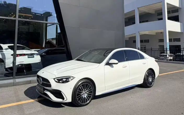 Mercedes-Benz C-Class 2025 Model C 260 L Sports Edition – фото 1