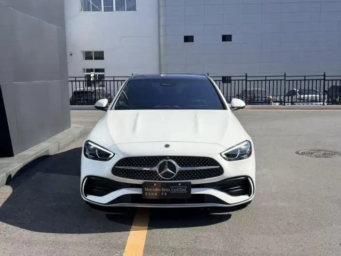 Mercedes-Benz C-Class 2025 Model C 260 L Sports Edition – фото 2