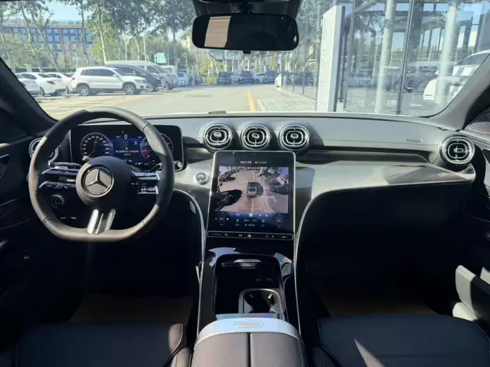 Mercedes-Benz C-Class 2025 Model C 260 L Sports Edition – фото 9