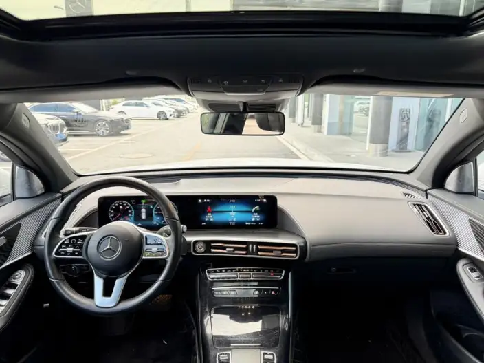 Mercedes-Benz EQC 2022 Model EQC 400 4MATIC – фото 6