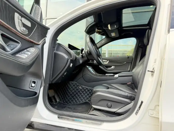 Mercedes-Benz EQC 2022 Model EQC 400 4MATIC – фото 8