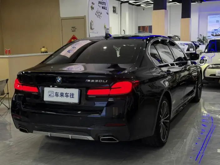 BMW 5 Series 2023 Model Facelift 530Li Exclusive Model M Sports Set – фото 4