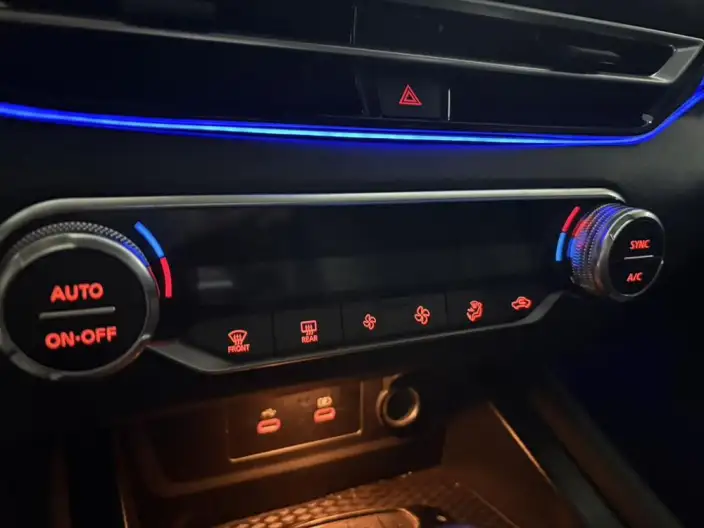 Nissan Teana 2022 Model 2.0L XL-TLS Yuexiang Edition – фото 6