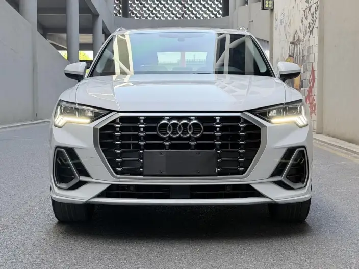 AUDI Q3 2022 Model 35 TFSI Fashion Dynamic Model – фото 2