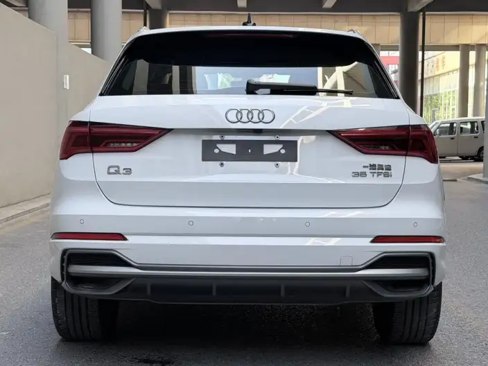 AUDI Q3 2022 Model 35 TFSI Fashion Dynamic Model – фото 5