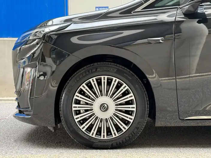 GAC Trumpchi E8 PHEV 2026 Model Ultra Edition – фото 10