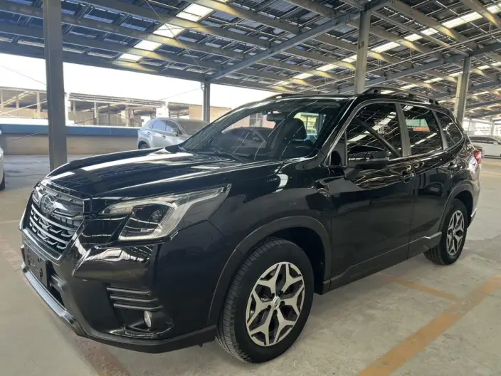 Subaru Forester 2022 Model 2.0i AWD Deluxe Edition – фото 1