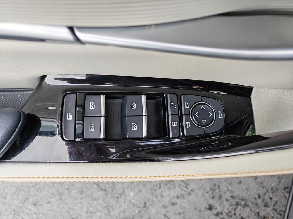 BYD Song PLUS DM 2021 DM-i 51km 2WD Prestige – фото 21
