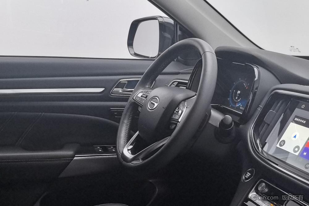 GAC Trumpchi GS8 Модель 2020 года 390T 2WD Luxury Zhilian Edition 7 seat – фото 7