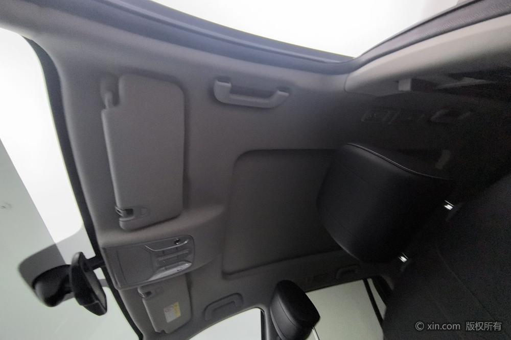 GAC Trumpchi GS8 Модель 2020 года 390T 2WD Luxury Zhilian Edition 7 seat – фото 20