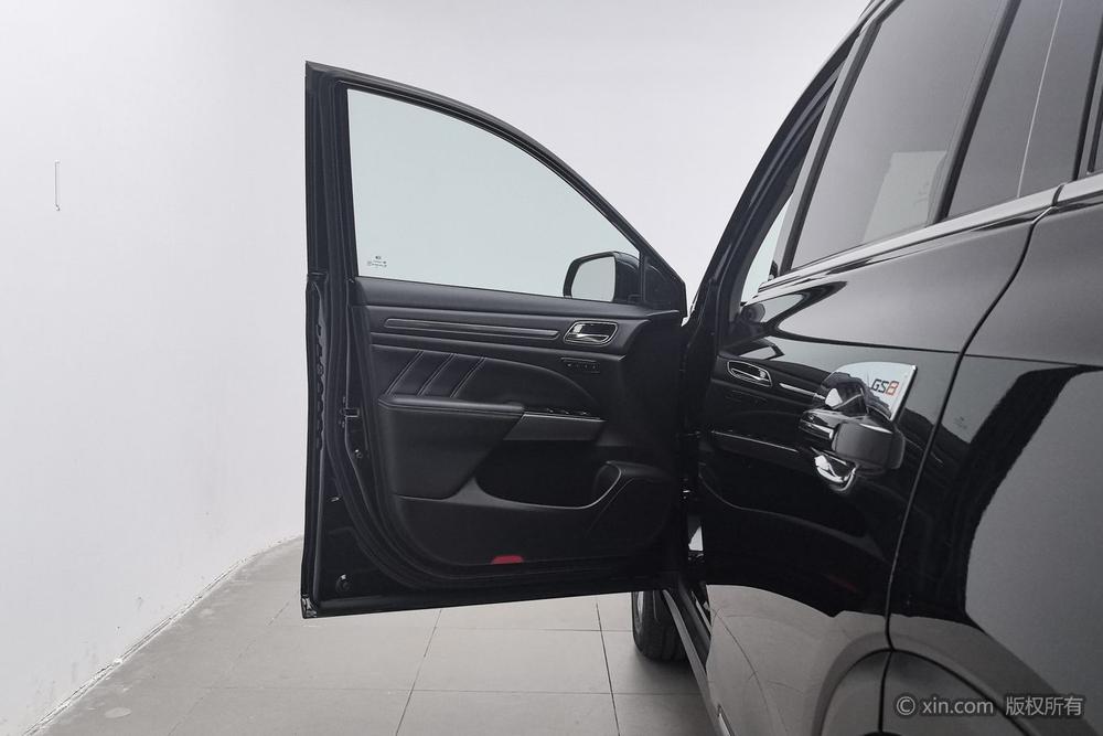 GAC Trumpchi GS8 Модель 2020 года 390T 2WD Luxury Zhilian Edition 7 seat – фото 21