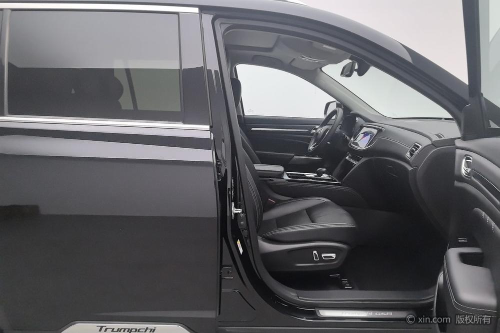 GAC Trumpchi GS8 Модель 2020 года 390T 2WD Luxury Zhilian Edition 7 seat – фото 24