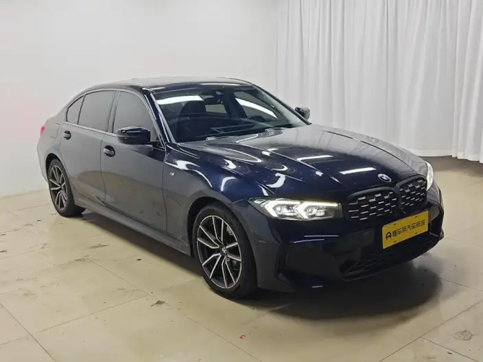 BMW 3 Series 2023 Model 325Li M Sports Set – фото 3