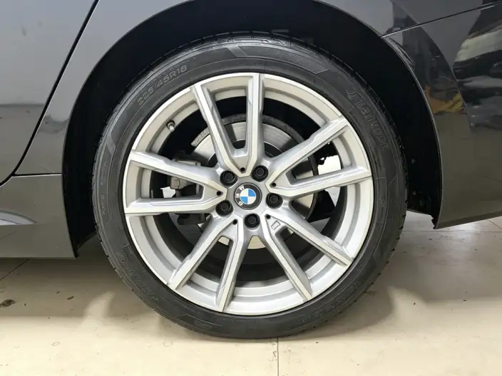 BMW 3 Series 2023 Model 325Li M Sports Set – фото 9