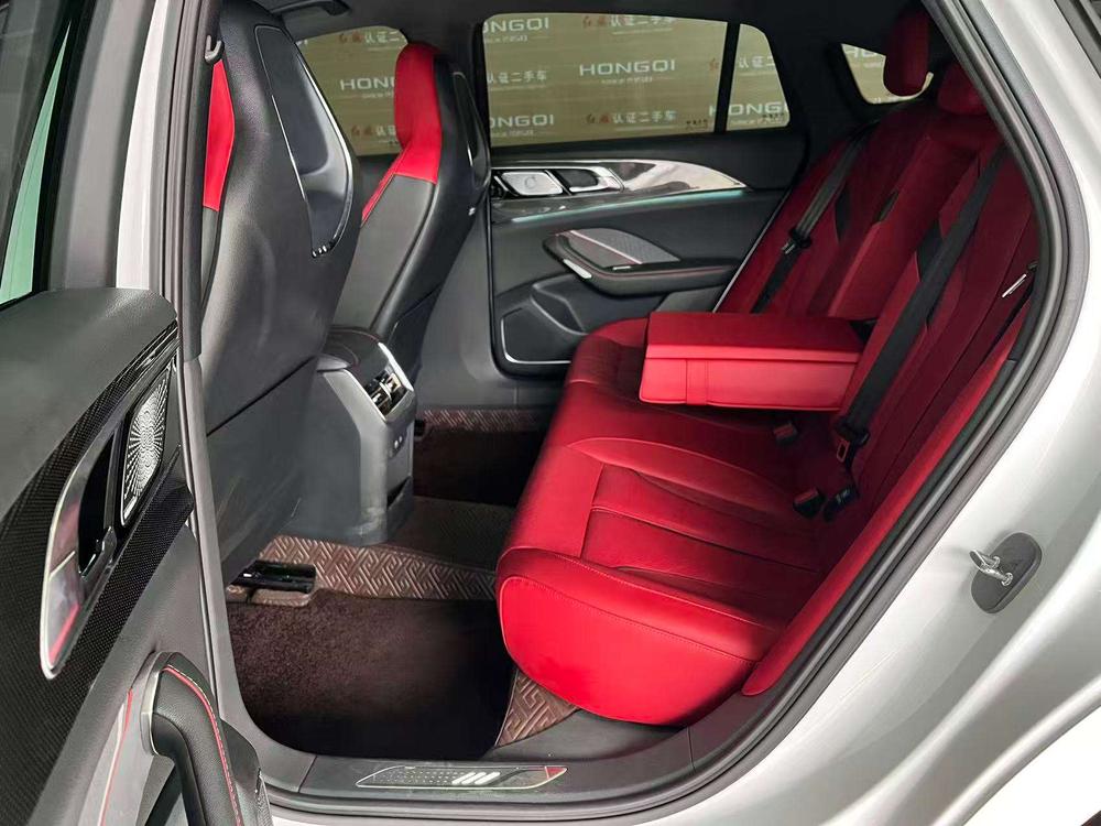 HONGQI H6 2024 2.0T Stylish Edition – фото 23