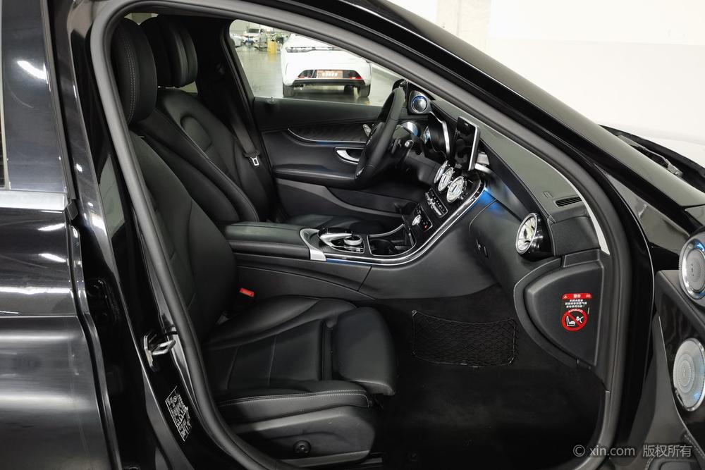 Mercedes-Benz C-Class 2018 C 200 L Sport – фото 9
